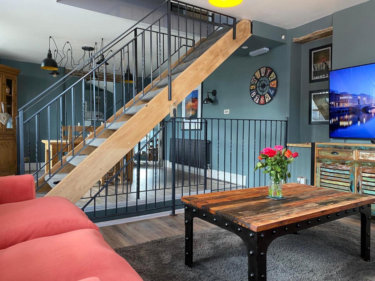 High Street Apartment Windermere Bagian luar foto