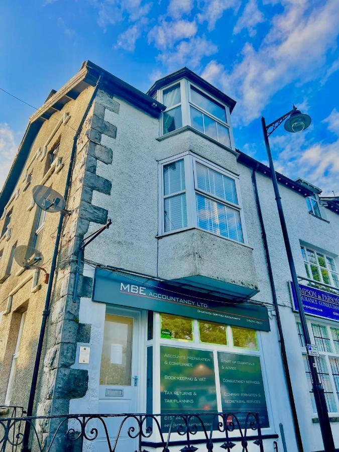 High Street Apartment Windermere Bagian luar foto